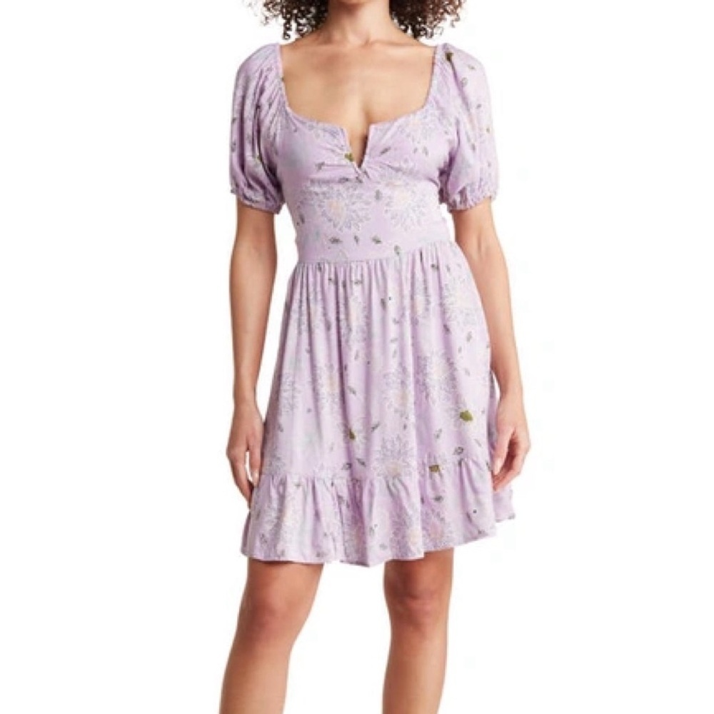 Angie floral puff sleeve skater dress in lavender